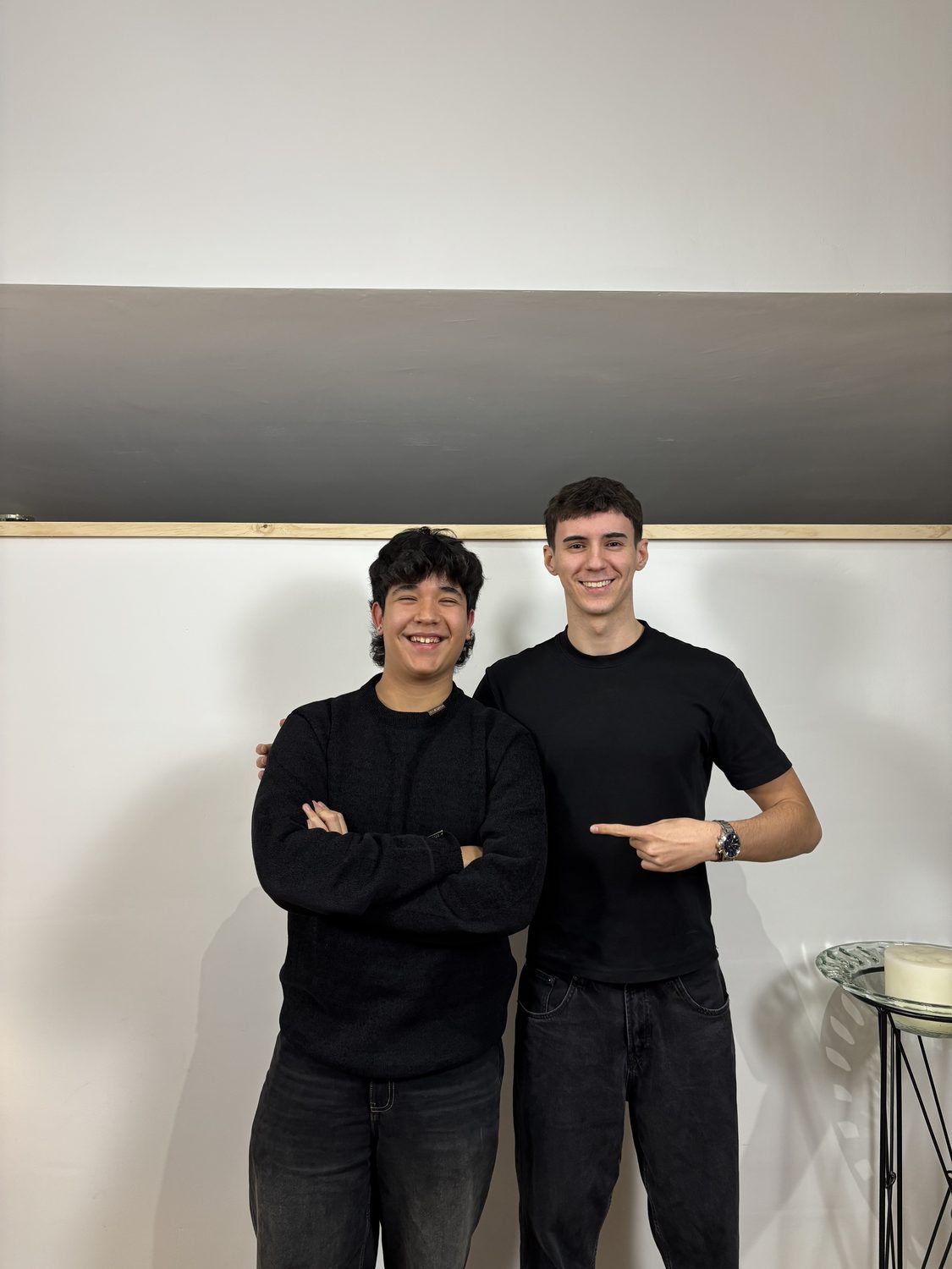 Hugo Ferrando con un invitado
